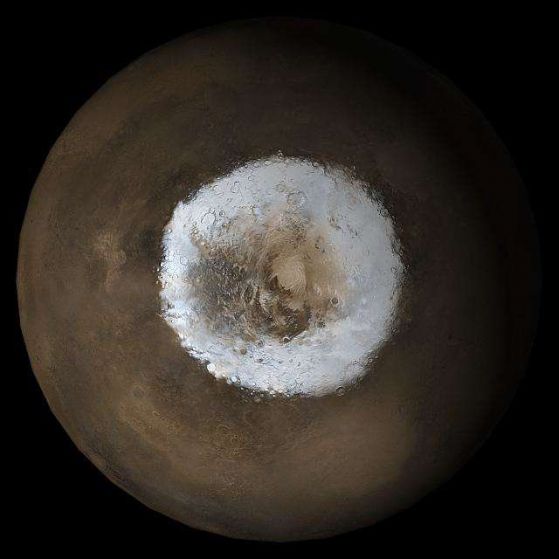През нощта на Марс бушуват снежни бури