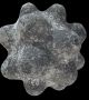 Едни от най-загадъчните обекти, създадени от човека от късната каменна ера в Европа, са сложно гравирани каменни топки, всяка с размери около топка за тенис, продължават да озадачават археолозите повече от 200 години, откакто са открити за пръв път. <br>Снимка : National Museums Scotland