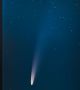 Хората, които ставаха преди изгрев досега, биха могли да видят най-доброто представяне на комета за наблюдатели от Северното полукълбо от появата на кометата Хейл-Боп през 1997 г. Всъщност NEOWISE (по каталог C/2020 F3) категорично сложи край на липсата на зрелищни комети от почти четвърт век.

Сега тя може да се наблюдава и вечер.

Досега кометата бе достъпна за наблюдение само за хората, които се събуждат в зори и сканират небето близо до североизточния хоризонт. Те ще виждат, че кометата се издига първо с опашката си, последвана от светлата й глава или кома, блестяща толкова ярко като звезда от първа величина. Досега кометата трябваше да се конкурира с ниската височина, яркото зазоряванеи светлината на почти пълнолунието. Бяхме възпрепятствани да наблюдаваме NEOWISE поради тези фактори и заради лошото време. Но нещата ще стават все по-добри за наблюдателите на небето в следващите дни.

Най-доброто тепърва предстои! А социалните медии вече са заляти със снимки на кометата 
